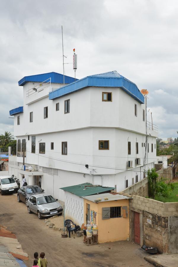 Hotel Residence Lobal Lome Exterior photo